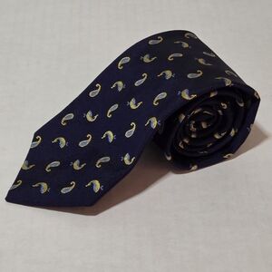 Brooks Brothers Makers and Merchants Tie Navy Blue Gold Paisley Whales Made USA